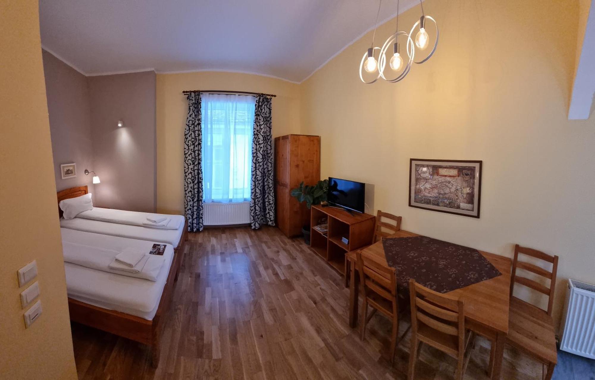 Fabini Apartments Medias Luaran gambar